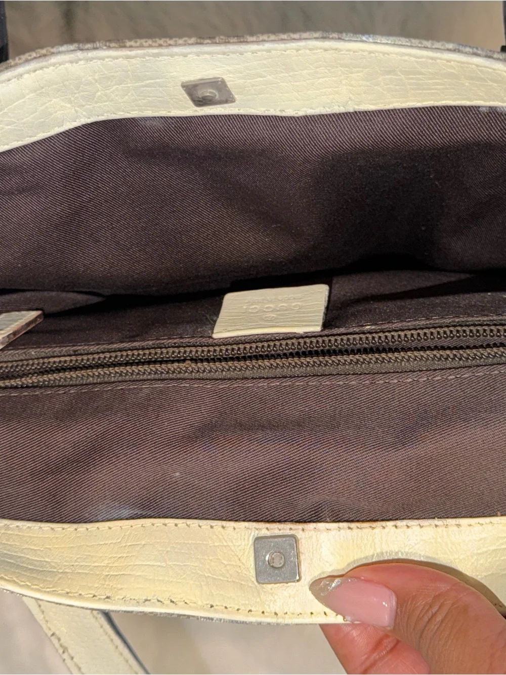 Gucci GG Canvas‎ Supreme Flat Tote